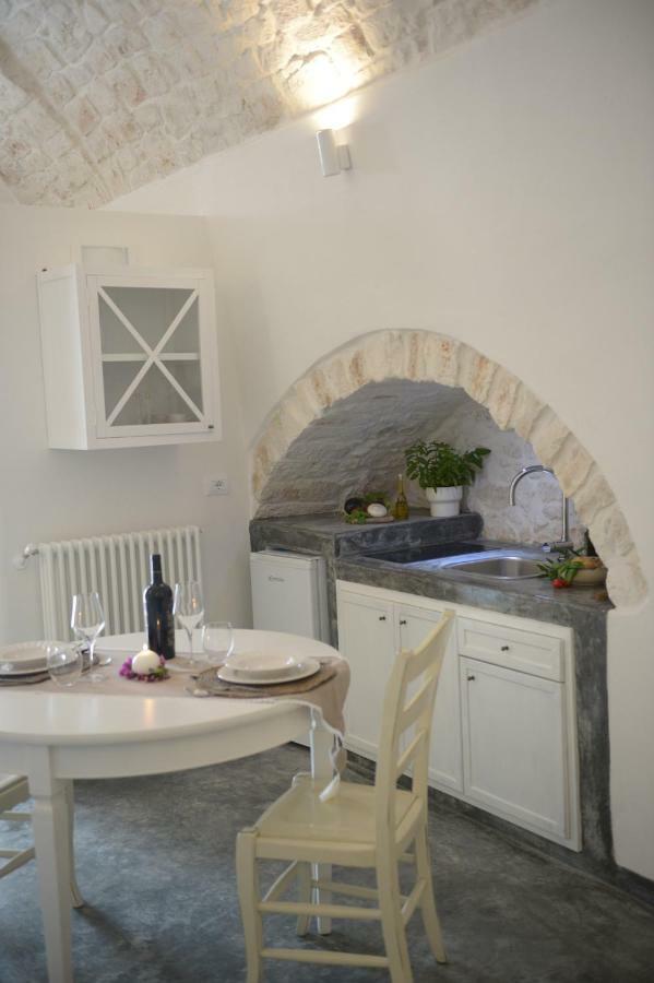 White Luxury Suite Ostuni By Gonewlocation Buitenkant foto