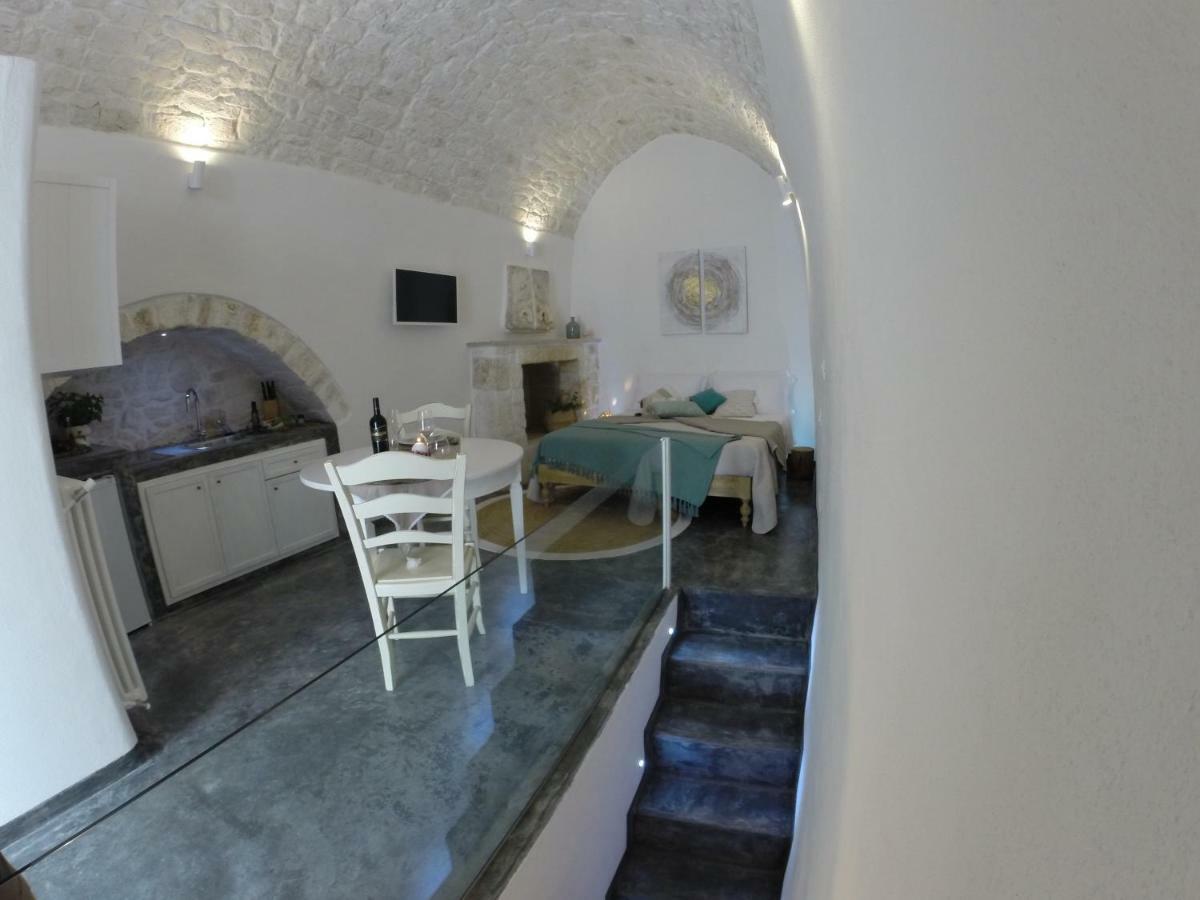 White Luxury Suite Ostuni By Gonewlocation Buitenkant foto