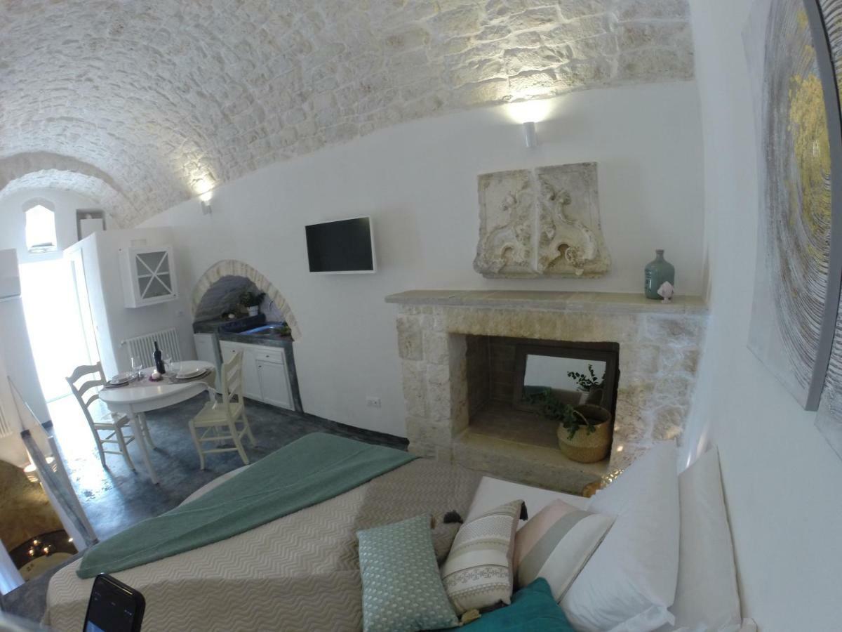 White Luxury Suite Ostuni By Gonewlocation Buitenkant foto