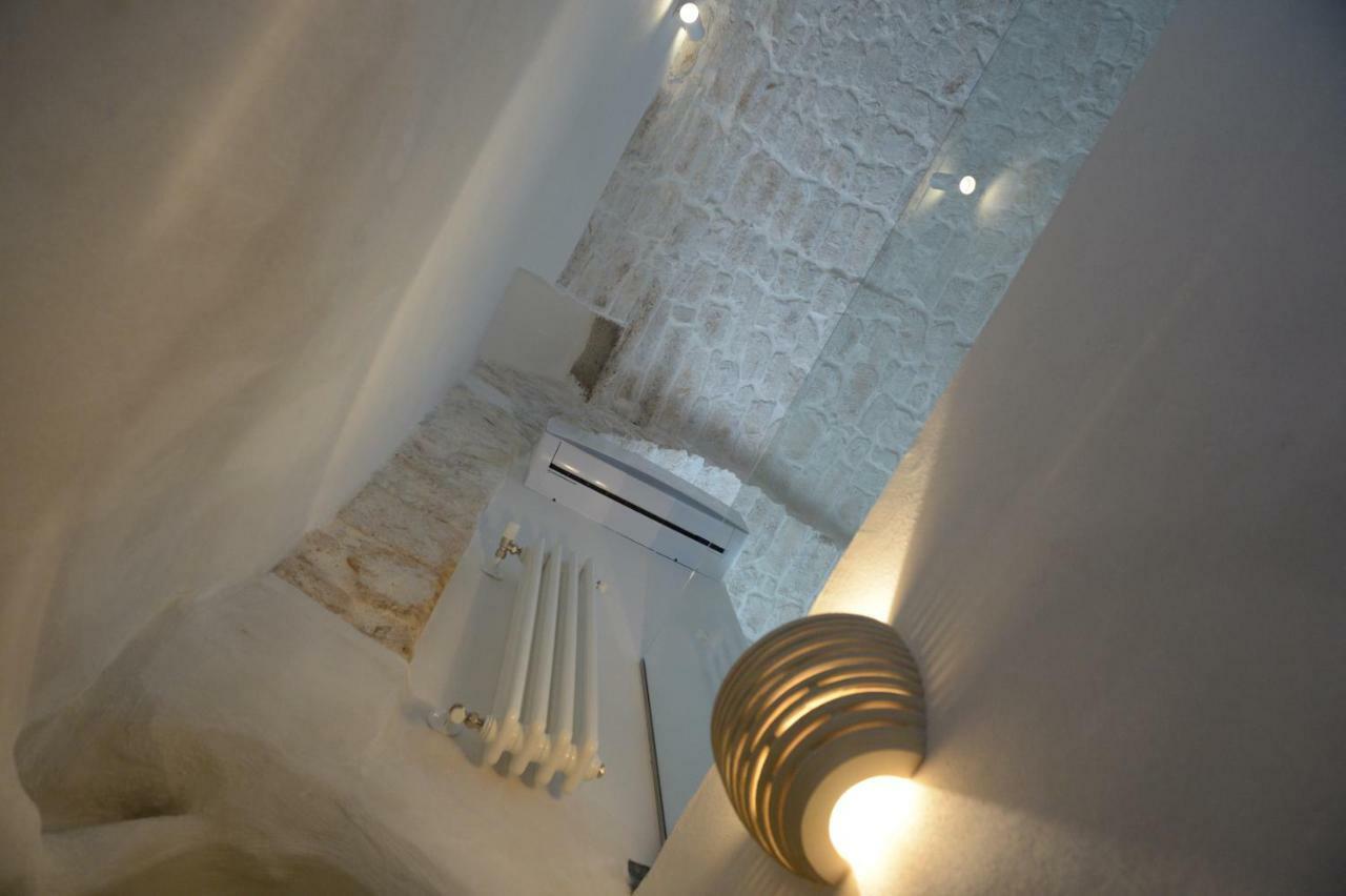 White Luxury Suite Ostuni By Gonewlocation Buitenkant foto