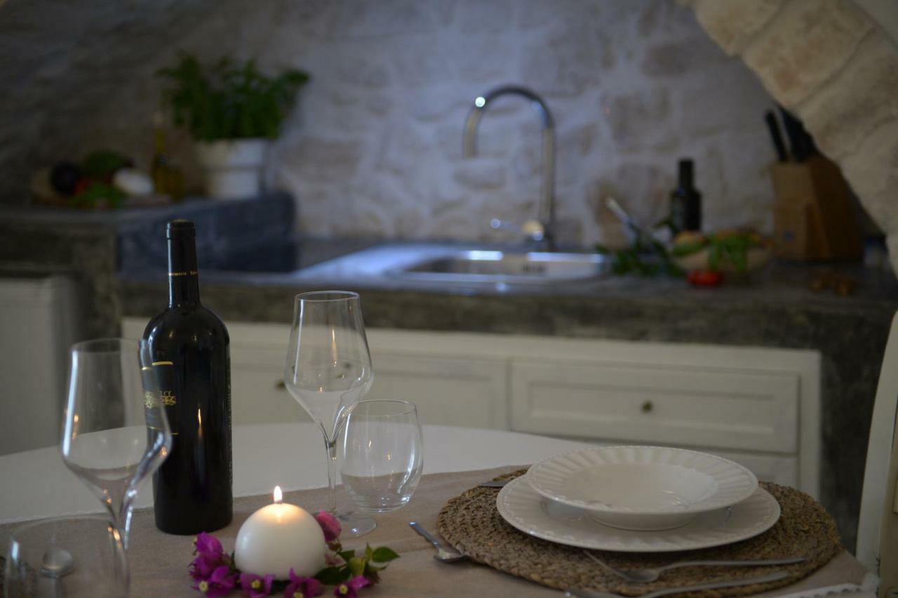 White Luxury Suite Ostuni By Gonewlocation Buitenkant foto