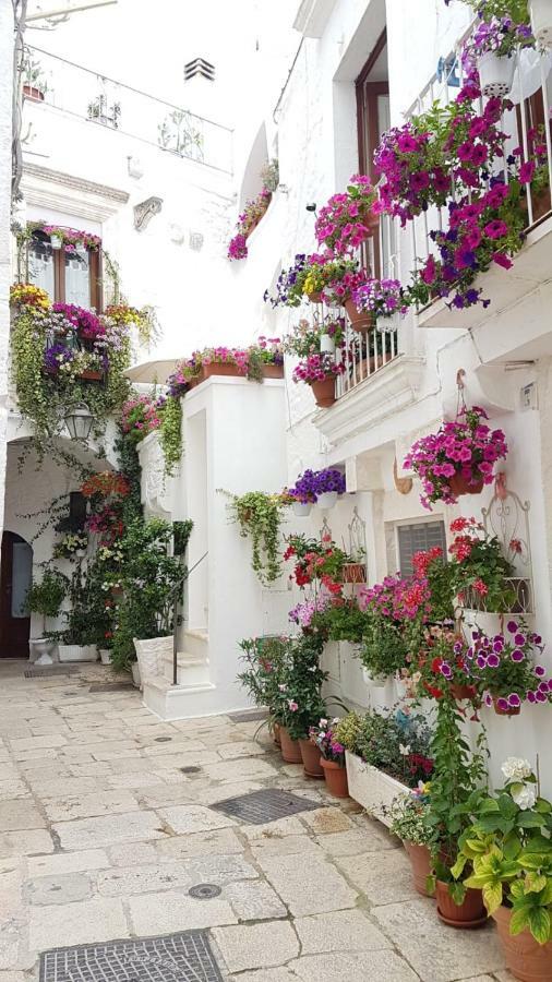 White Luxury Suite Ostuni By Gonewlocation Buitenkant foto